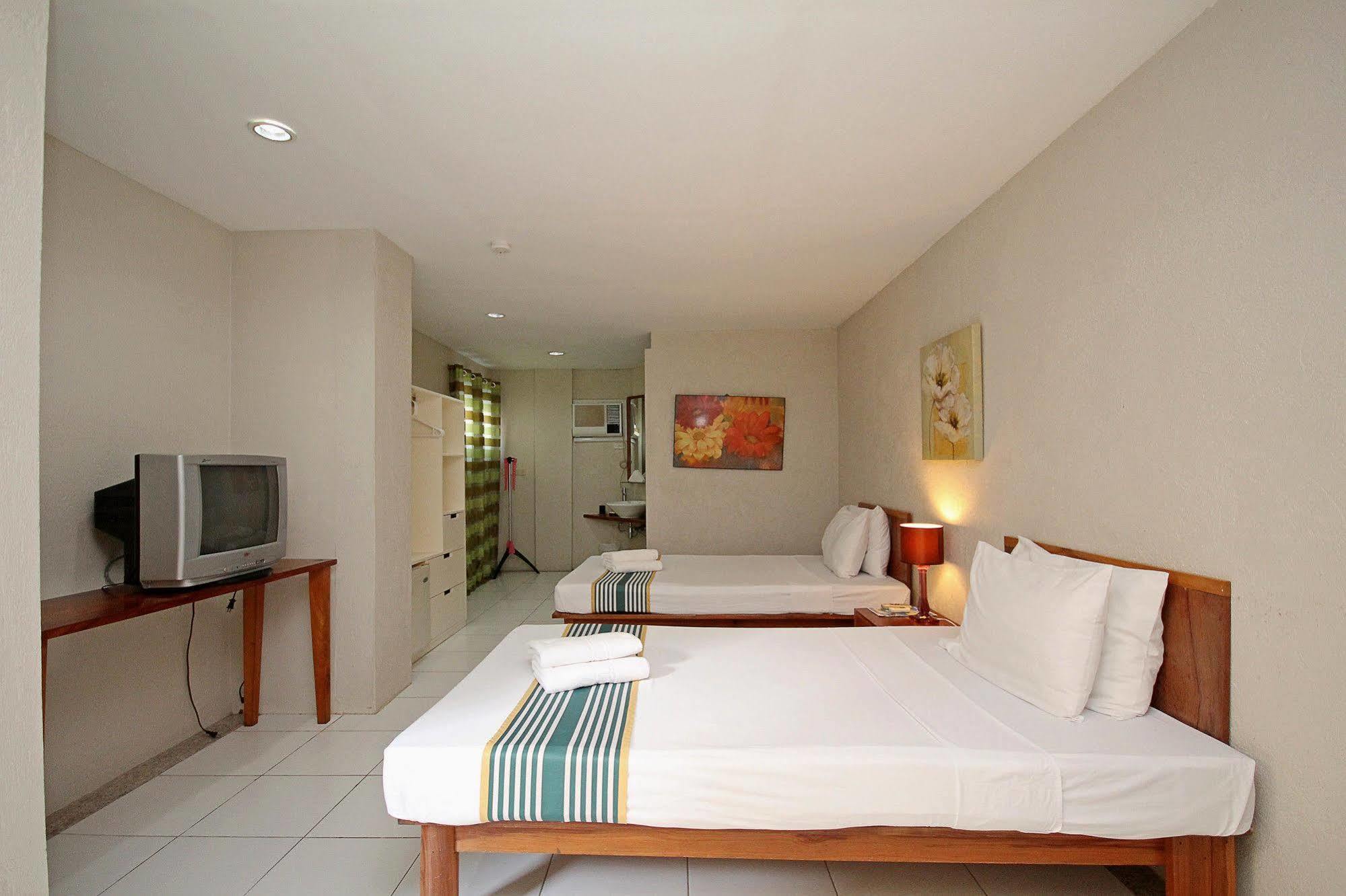 Mr Holidays Hotel Balabag  Zewnętrze zdjęcie